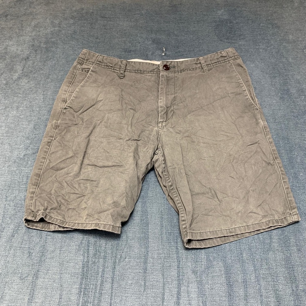 Dockers Chino Shorts Mens 32 Gray Cotton Everyday Wear Pockets Casual Outdoor